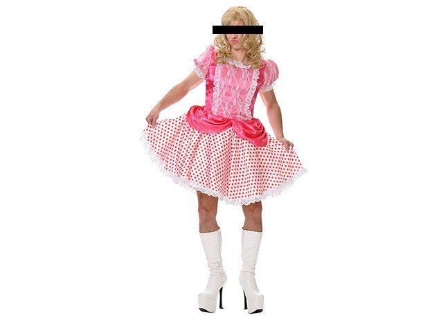 Un hombre se vistió de Barbie y atacó sexualmente a una mujer