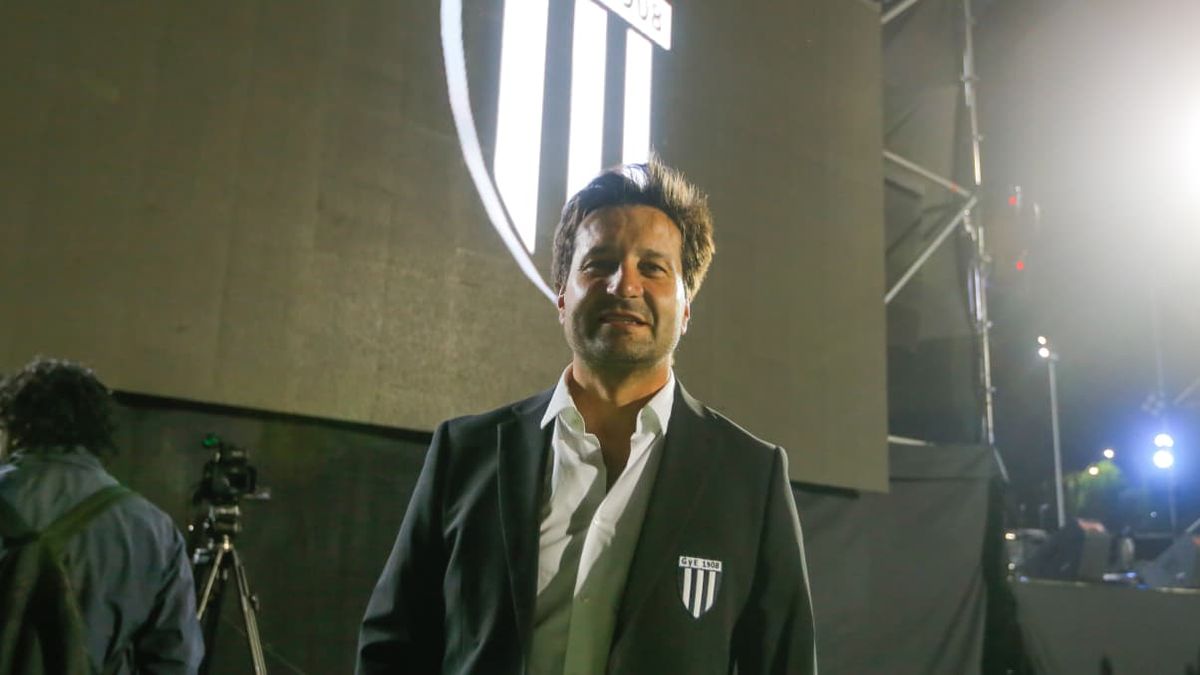 El presidente vuelve a confiar en Ariel Broggi para arrancar el desaf&iacute;o de Primera Divisi&oacute;n.