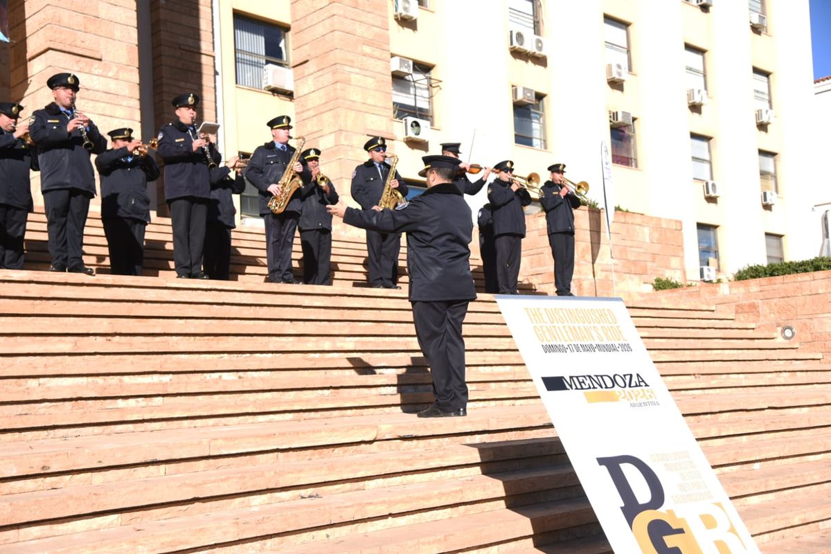 Uno de lo actos se realizó frente a las escalinatas de la Casa de Gobierno. Uno de lo actos se realizó frente a las escalinatas de la Casa de Gobierno.