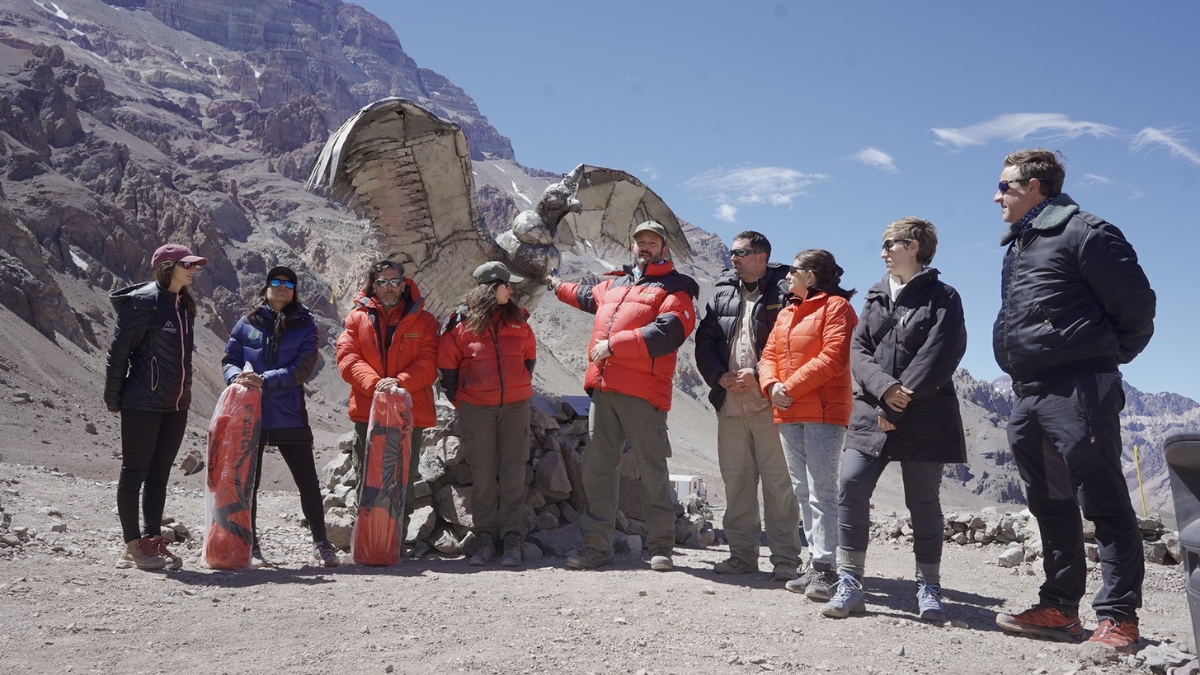 El jefe de Zona de Alta Montaña enfatizó en que aún hay mucho por hacer y hay mucho que ya se hizo. El jefe de Zona de Alta Montaña enfatizó en que aún hay mucho por hacer y hay mucho que ya se hizo.