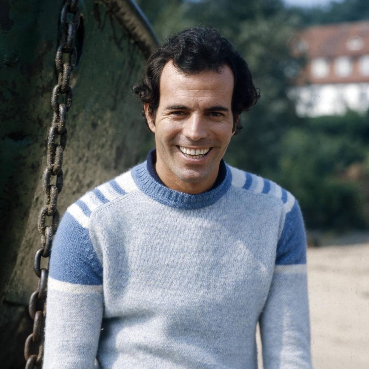 Julio Iglesias. Julio Iglesias.