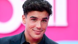 El actor Óscar Casas protagoniza la película de Netflix, que está dirigida por Mario Casas.
