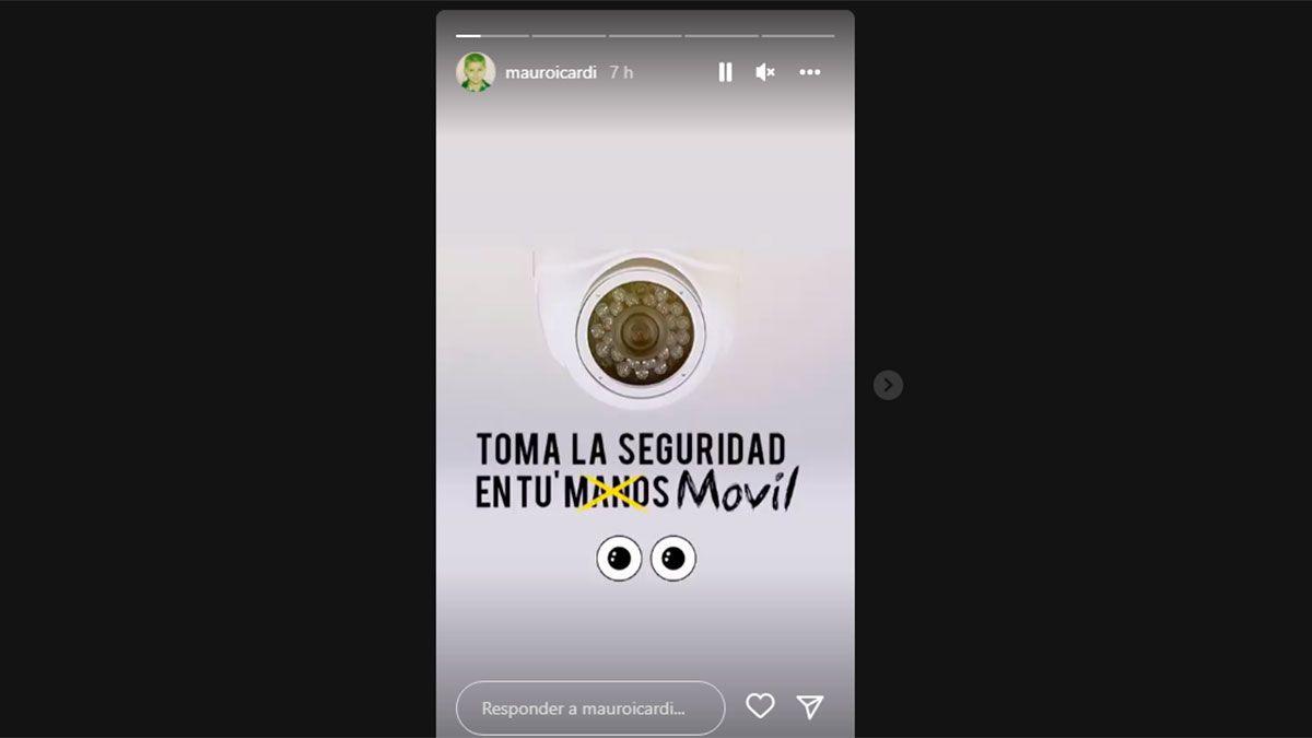 En sus historias, el atacante del PSG también dio indicios del divorcio.