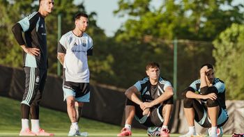 La Selección argentina le avisó a cuatro futbolistas que estén preparados para sumarse a la lista definitiva
