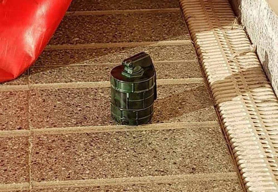 Evacuaron un aeropuerto por una granada que resultó ser una picadora de marihuana