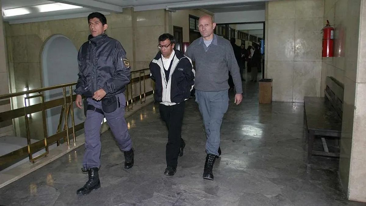 El jardinero Alejandro Cuadra.