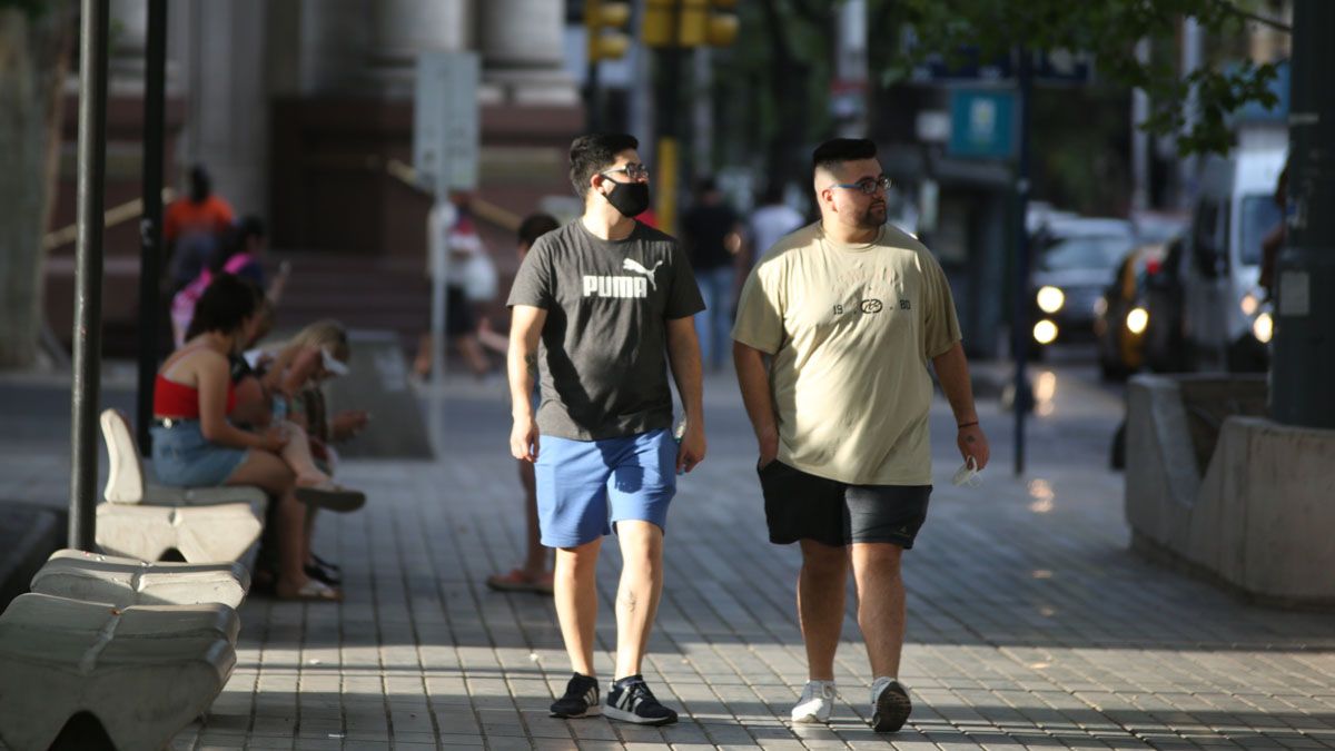 Mendoza vivió otro día con 14 casos de Covid.