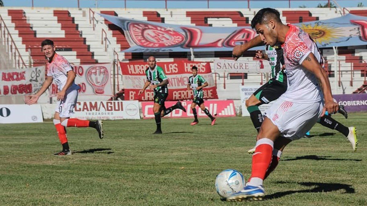Nicolás Inostroza palpitó el choque ante Sportivo Desamparados.