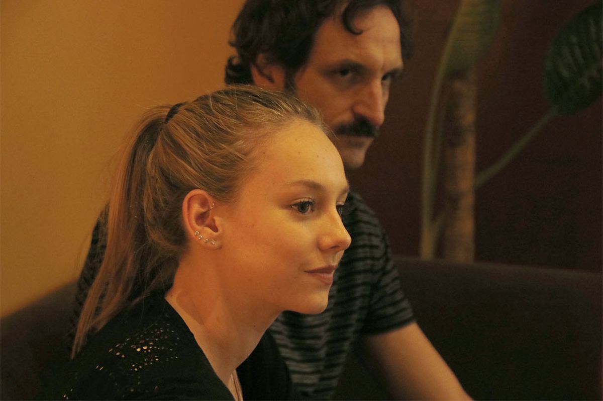 La actriz Ester Expósito arrasa con su papel protagónico en la película de Netflix. La actriz Ester Expósito arrasa con su papel protagónico en la película de Netflix.