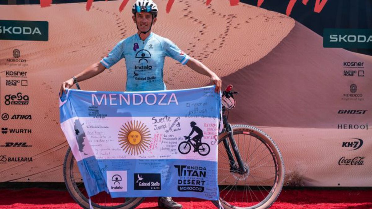 Un mendocino destacado representó al mountain bike de la provincia en la prestigiosa y súper exigente competencia que se corre en el desierto africano.
