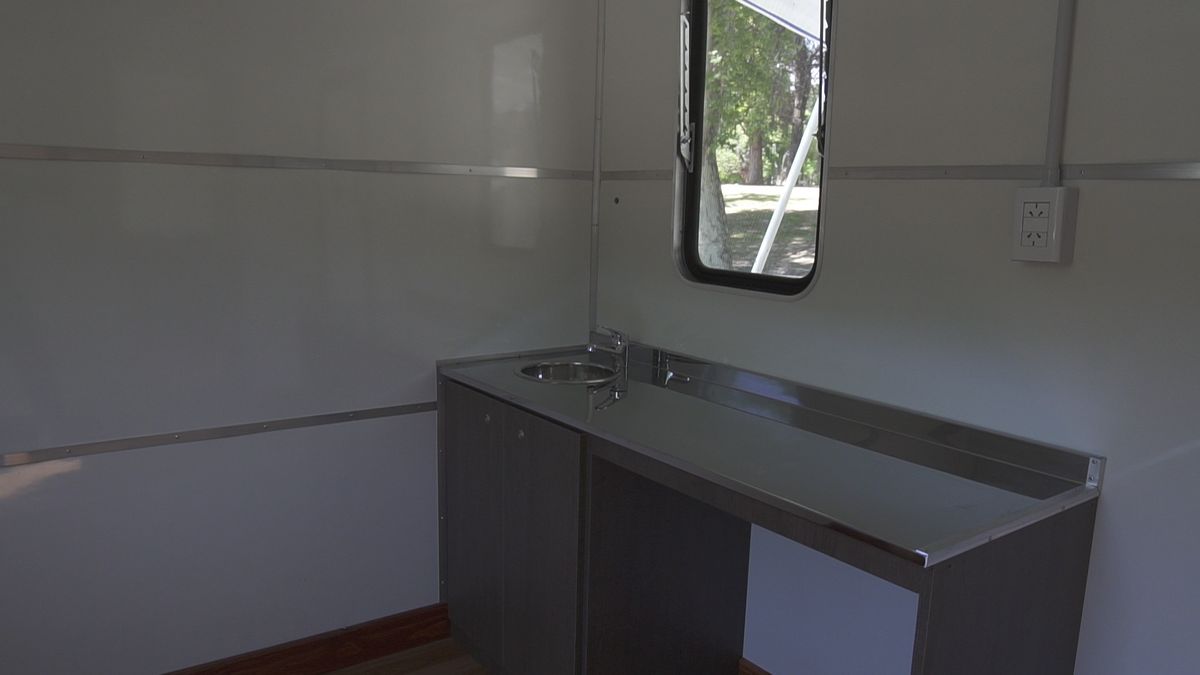 Accesorios de la unidad sanitaria móvil donada por Vendimia Solidaria y Fundación Grupo América. Accesorios de la unidad sanitaria móvil donada por Vendimia Solidaria y Fundación Grupo América.