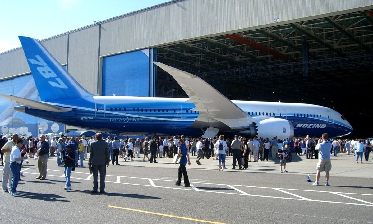 Boeing confirmó que el pedido incluye 130 aviones 787 Dreamliner y 30 unidades del 777-9