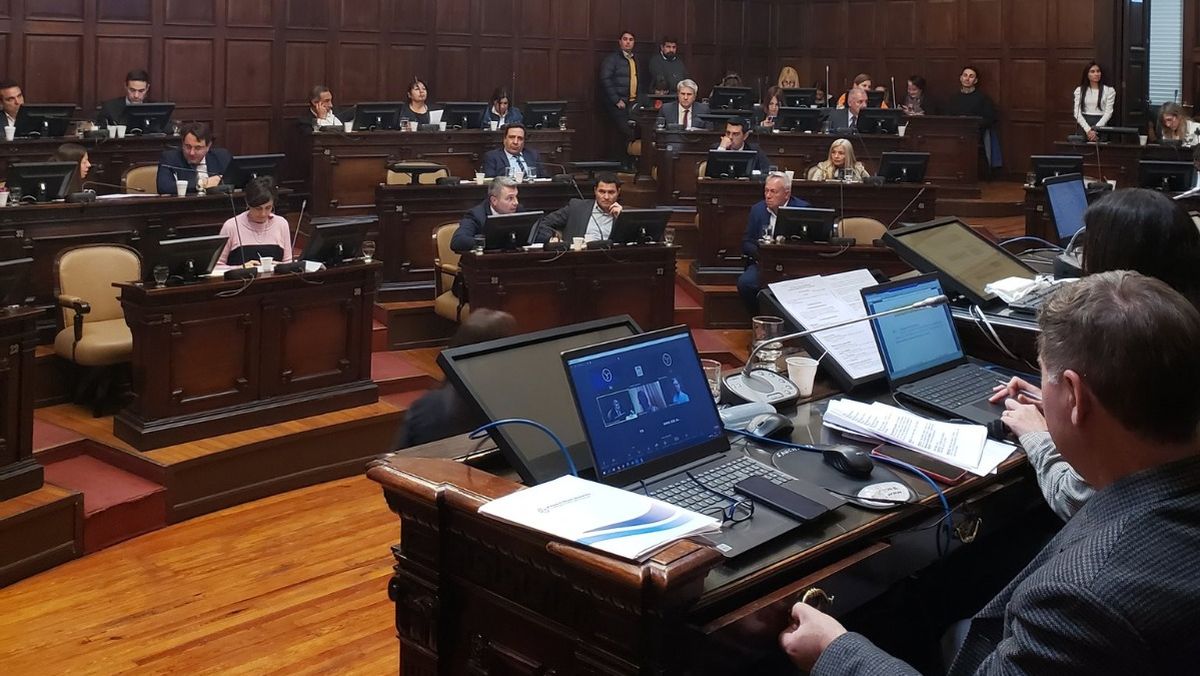 La Cámara de Diputados le dio la media sanción al proyecto para la reforma de la Suprema Corte, que se encamina a convertirse en ley en Senadores.&nbsp;