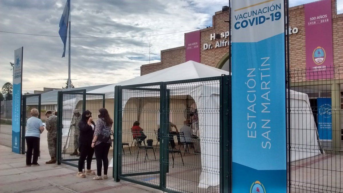 Vacunación para mayores de 70, sin contratiempos ni nerviosismo&nbsp;