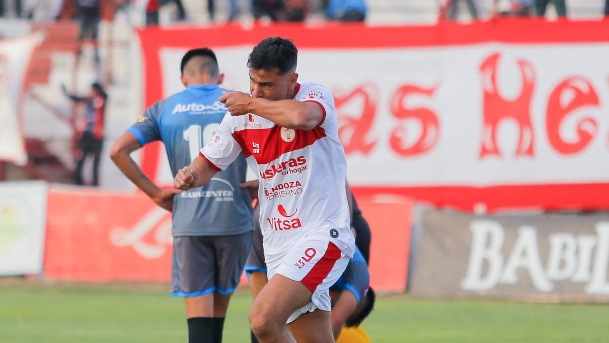 Ezequiel Cerica le dio el triunfo a Huracán Las Heras ante Ciudad de Bolívar en el General San Martín.
