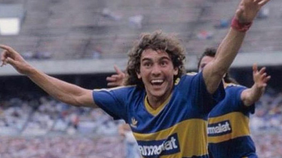 Manteca Martínez con la camiseta de Boca Manteca Martínez con la camiseta de Boca