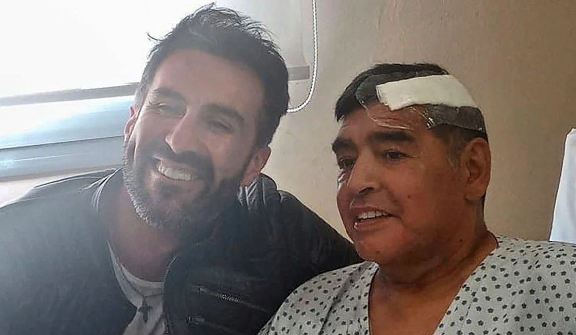 Por qué el resultado de la autopsia a Maradona complicaría más a los médicos: qué drogas le daban 