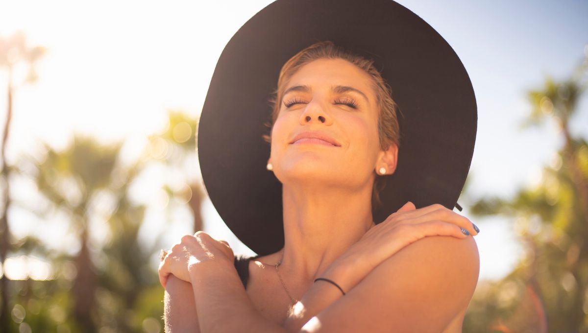 Cómo proteger el cabello bajo el sol para que no se dañe