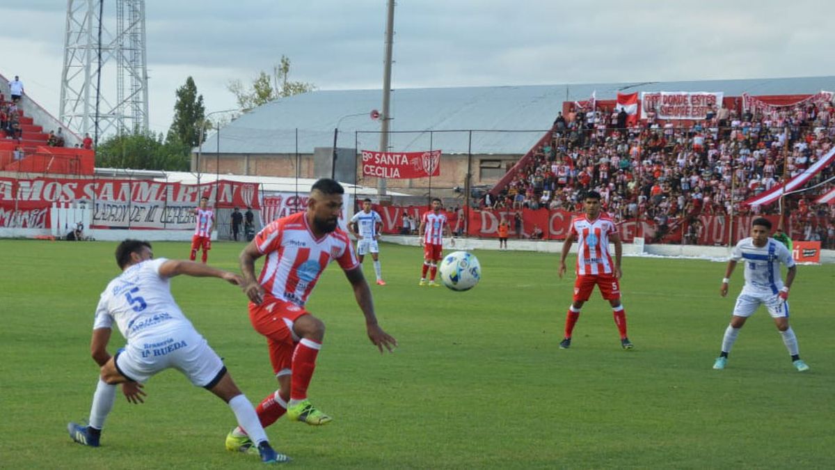 Maximiliano Herrera estará en la delantera del Atlético San Martín.