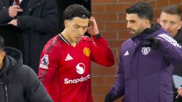 Lisandro Martínez ingresó en el complemento del partidazo que jugaron el Manchester United y el AFC Bournemouth, por la Premier League. Lisandro Martínez ingresó en el complemento del partidazo que jugaron el Manchester United y el AFC Bournemouth, por la Premier League.