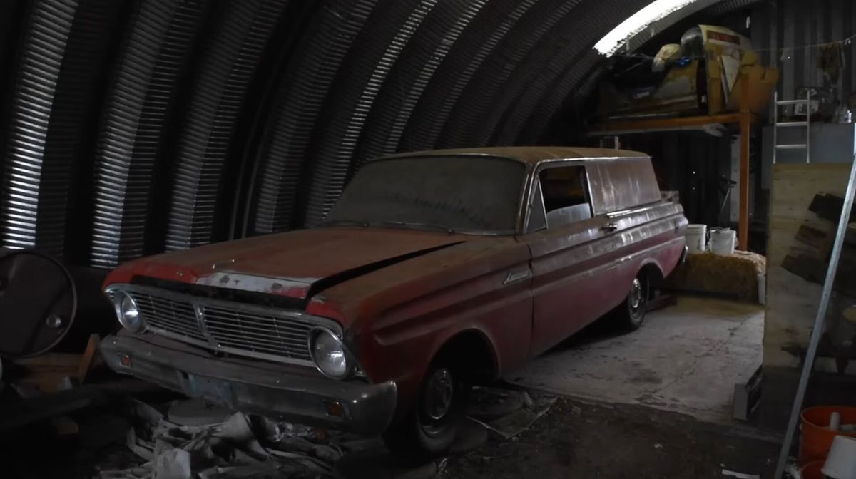 Encuentran un Ford Falcon rural extremadamente raro: estaba escondido en un granero