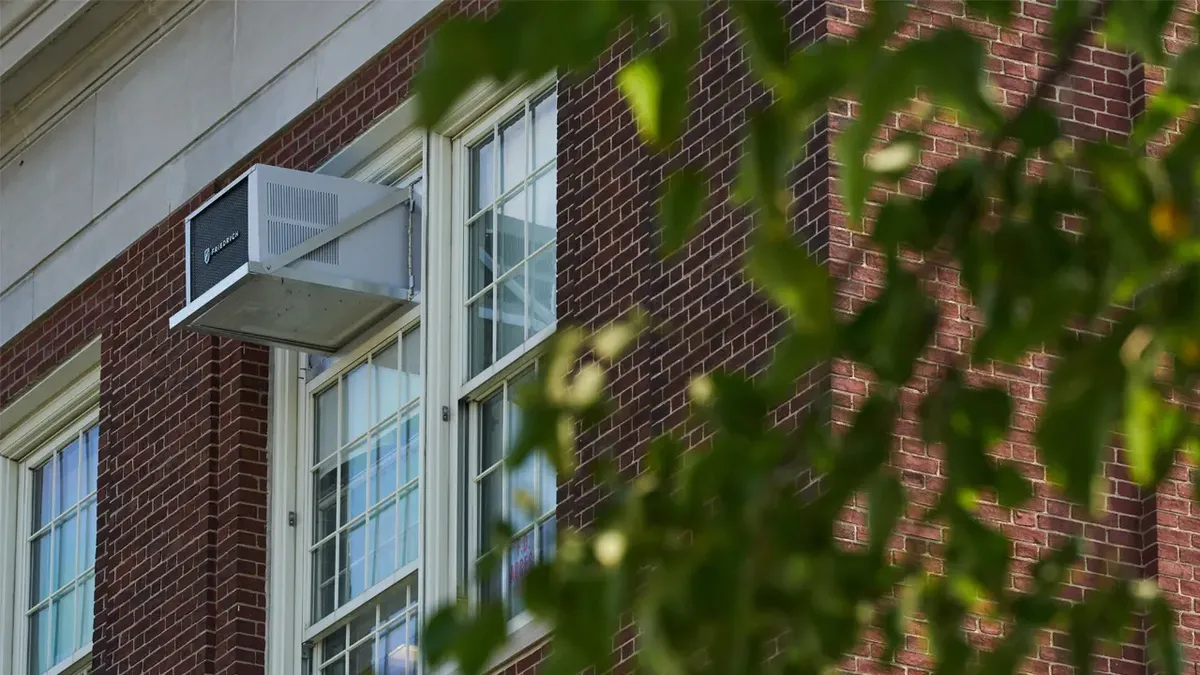 Un aire acondicionado puede cambiar la vida de los neoyorquinos. Un aire acondicionado puede cambiar la vida de los neoyorquinos.