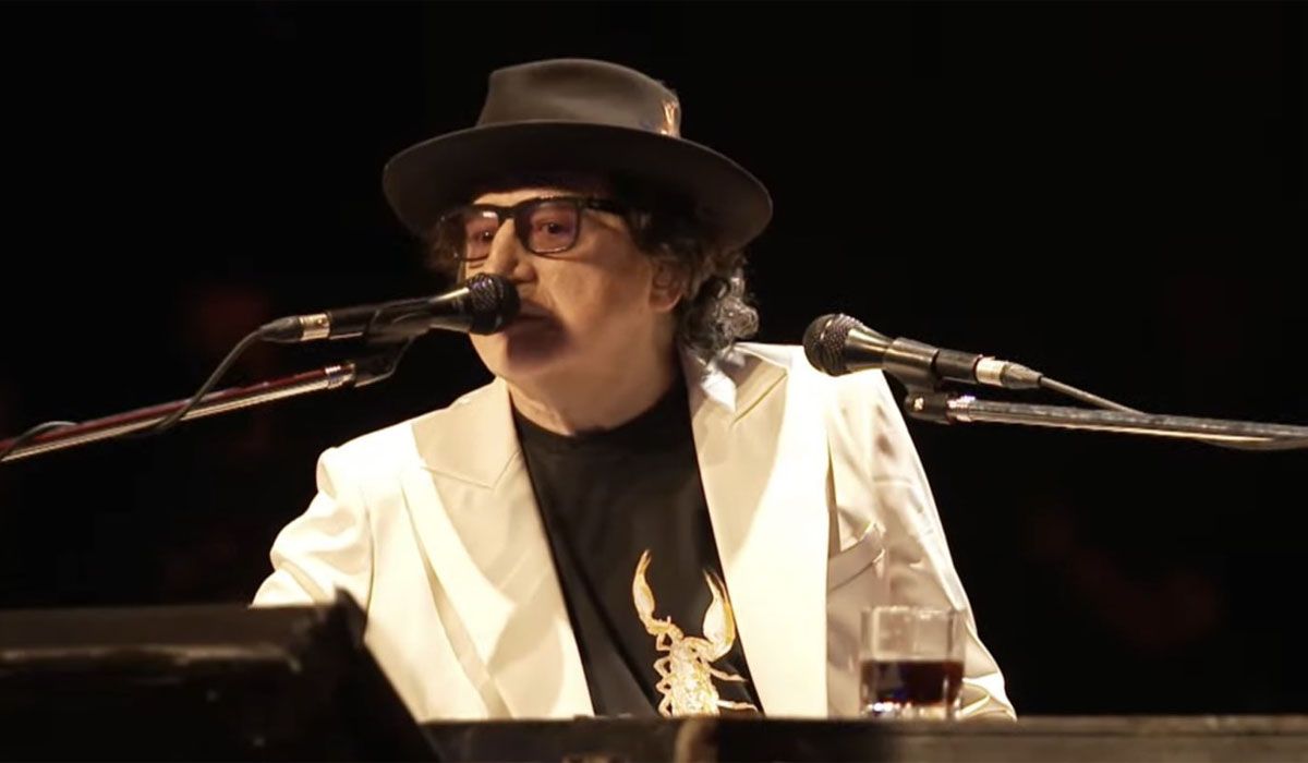 A las trompadas en medio del homenaje a Charly García