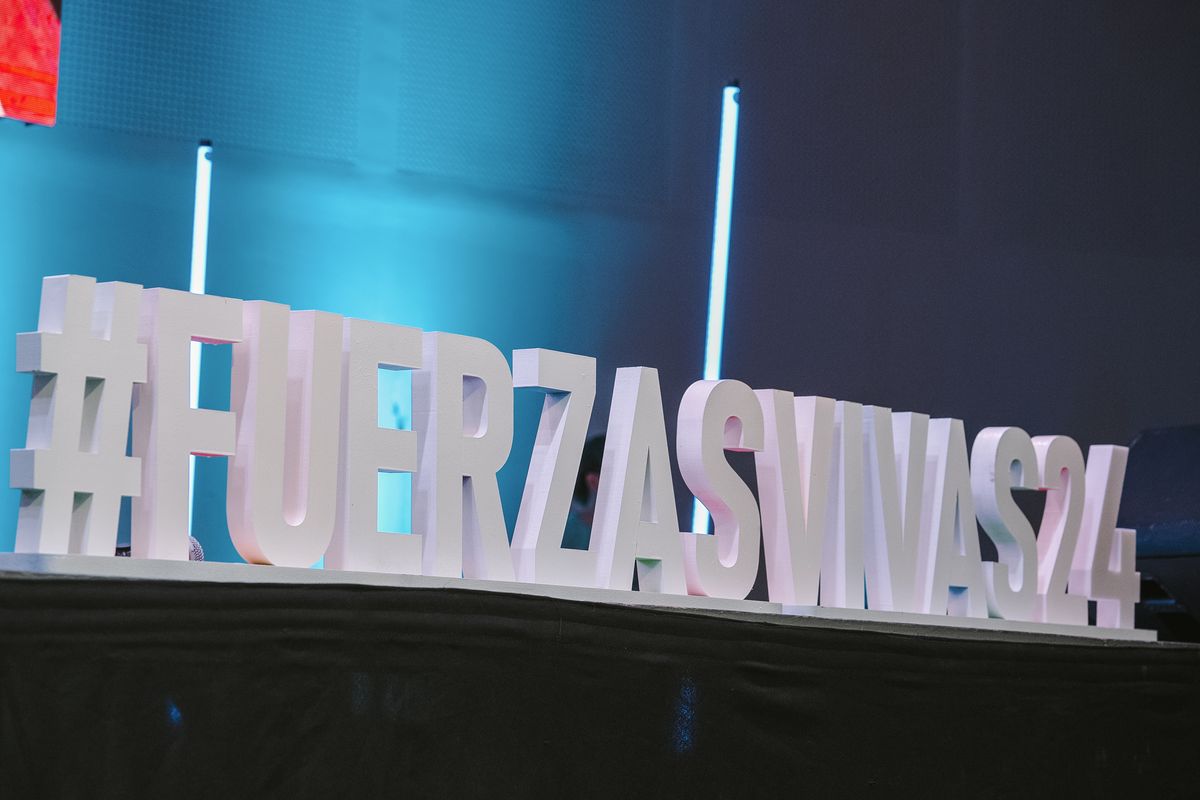 El tradicional almuerzo de las Fuerzas Vivas, organizado por la Cámara de Comercio de San Rafael, tendrá lugar en el Centro de Congresos y Exposiciones. El tradicional almuerzo de las Fuerzas Vivas, organizado por la Cámara de Comercio de San Rafael, tendrá lugar en el Centro de Congresos y Exposiciones.