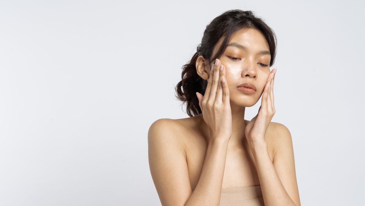 La papa cruda sirve para eliminar las manchas del rostro.  La papa cruda sirve para eliminar las manchas del rostro. 
