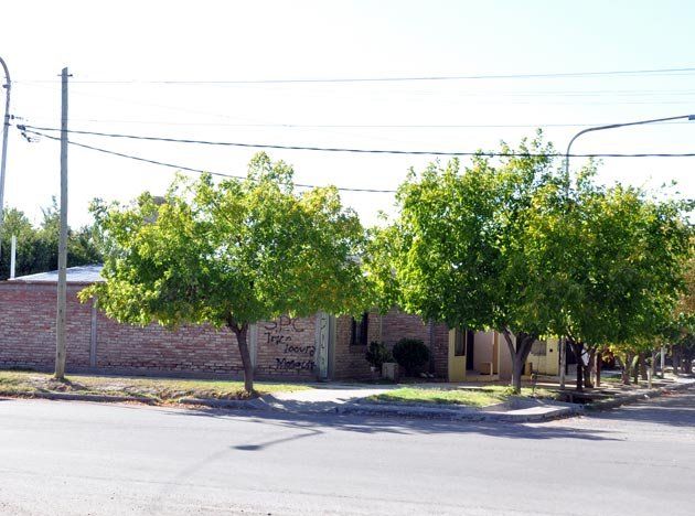 Durante el apagón se incendió parte de una vivienda por una vela