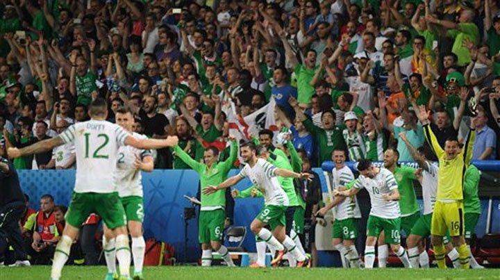 Irlanda derrotó al muleto de Italia y se metió en octavos de la Euro