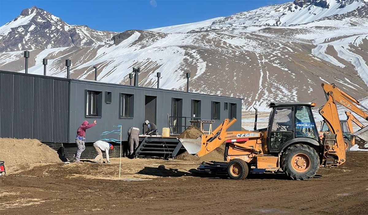 Si bien todos los caminos indicaban que sería la Corte la que resolvería el desalojo o no de El Azufre en la cordillera, la Nación y la empresa intentarán acordar de manera privada.