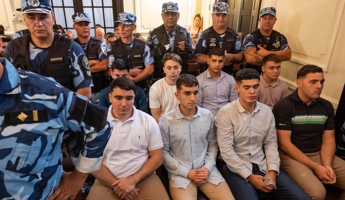 Los ocho rugbiers imputados por el crimen de Fernando Báez Sosa, hace tres años en Villa Gesell, podrían ser condenados a prisión perpetua