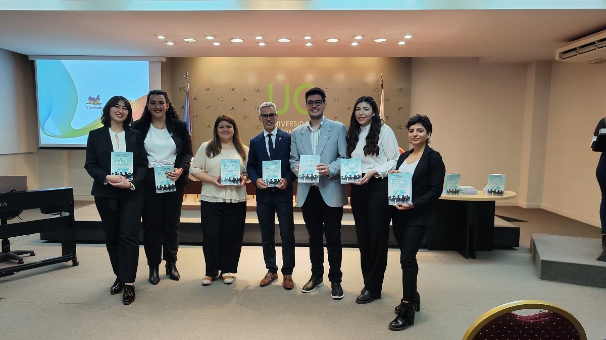 Los interesados podrán descargarlo desde la web: www.ediuc.ucongreso.edu.ar Los interesados podrán descargarlo desde la web: www.ediuc.ucongreso.edu.ar