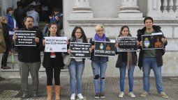 Más de 100 personas apostataron este viernes en Paraná