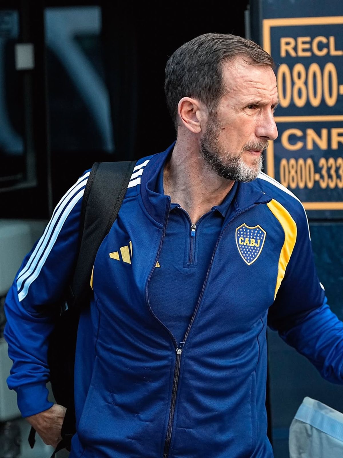 Arruabarrena se mostró más conforme con el rendimiento de Boca ante Vélez por el Clausura. Arruabarrena se mostró más conforme con el rendimiento de Boca ante Vélez por el Clausura.