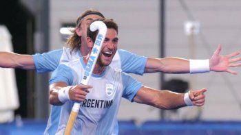 Los Leones golearon y se clasificaron a cuartos en Tokio