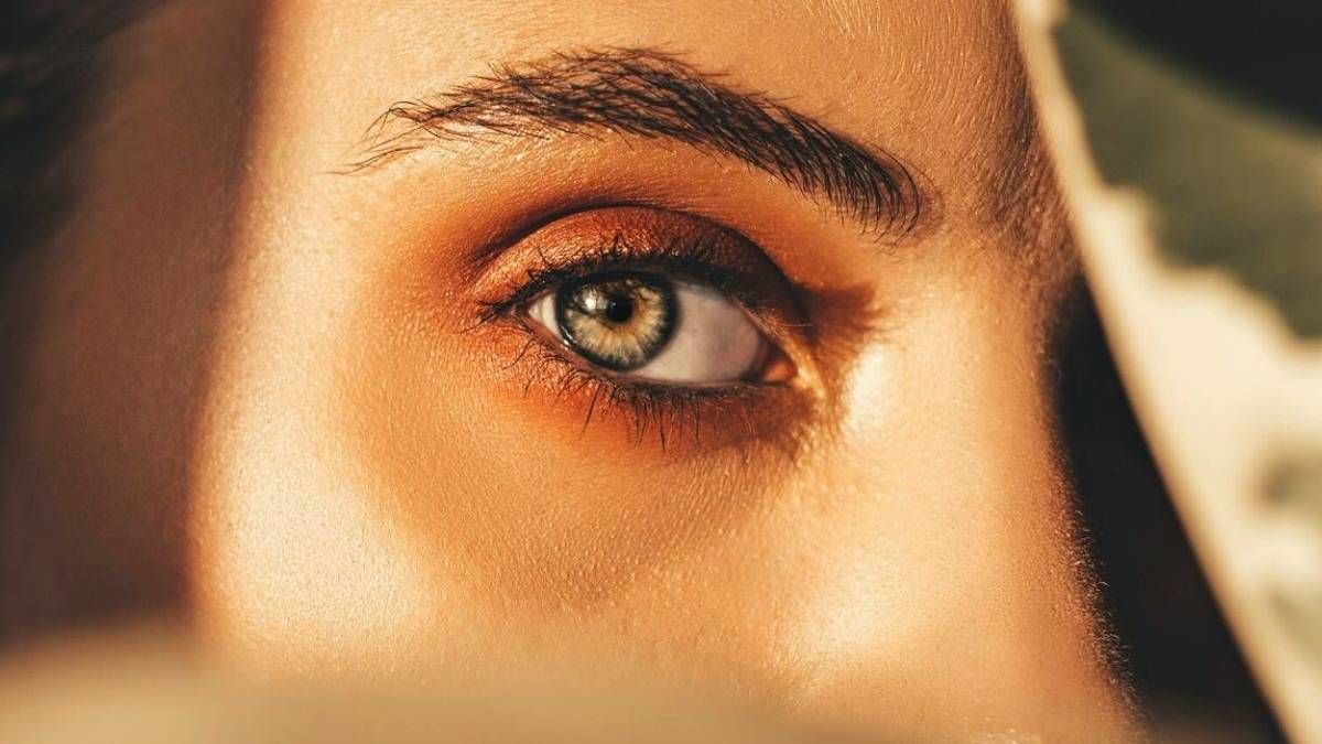 Cómo sos en una relación amorosa, según tu color de ojos