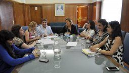 El Gobierno firmó un convenio con una fundación de ayuda a víctimas de violencia de género