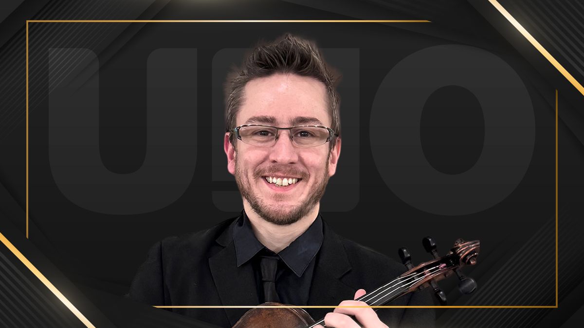 El violinista Octavio Bianchi Godoy hizo historia al obtener el Latin Grammy al Mejor Álbum de Tango por el disco En Vivo 20 Años. El violinista Octavio Bianchi Godoy hizo historia al obtener el Latin Grammy al Mejor Álbum de Tango por el disco En Vivo 20 Años.