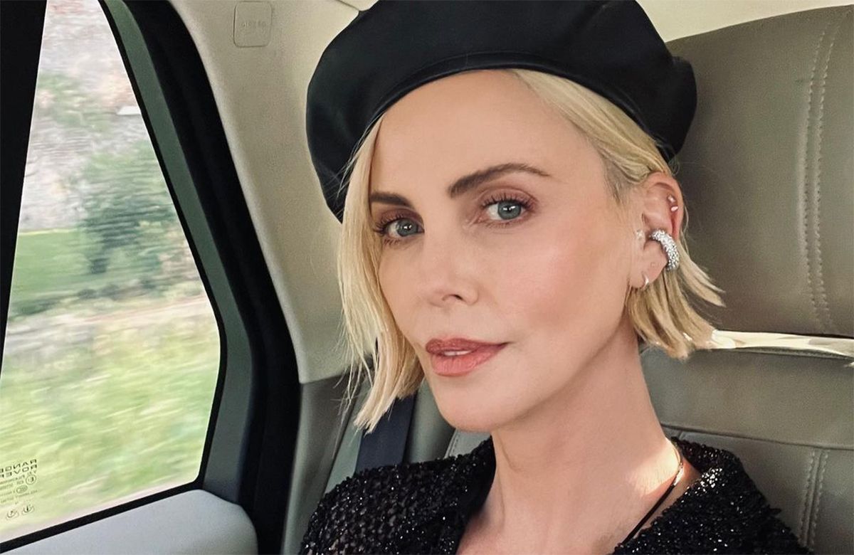 De Salma Hayek a Charlize Theron: famosas que le dicen no al botox y sí a las arrugas. De Salma Hayek a Charlize Theron: famosas que le dicen no al botox y sí a las arrugas.