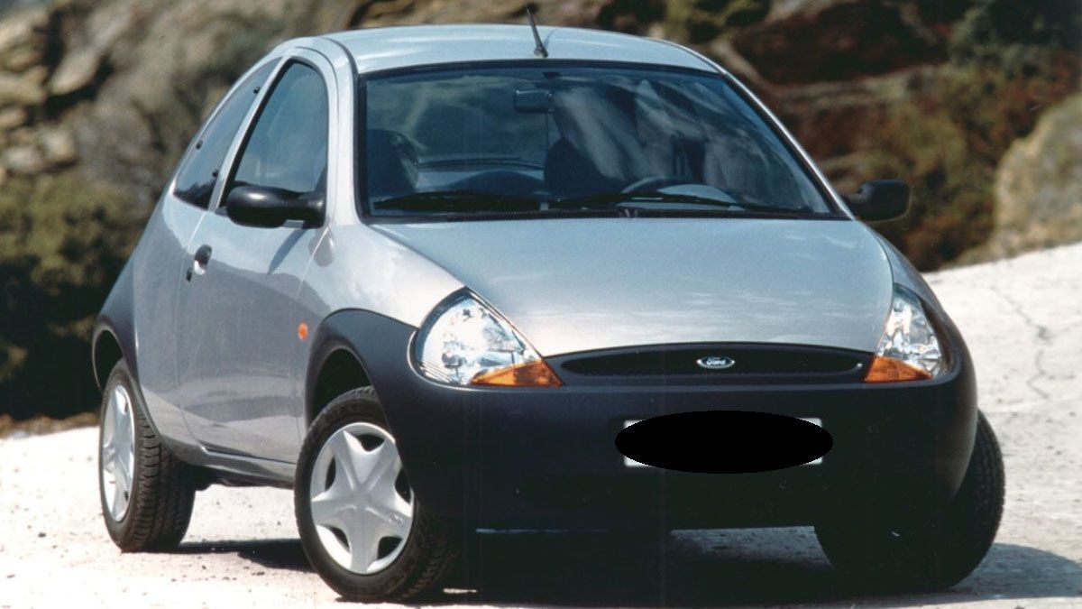 Hay Ford Ka viejitos en muy buen estado.