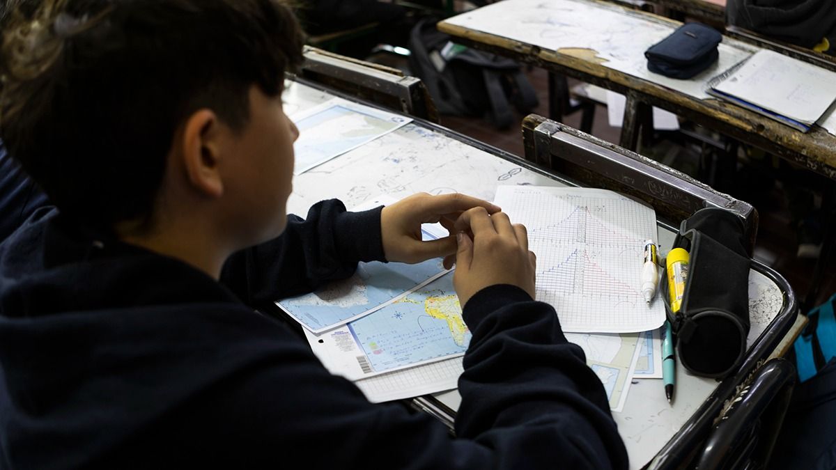 Las cuatro reformas que diseñó Mendoza para revolucionar la educación secundaria