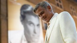 El actor George Clooney interpreta a Jay Kelly en la película de Netflix.