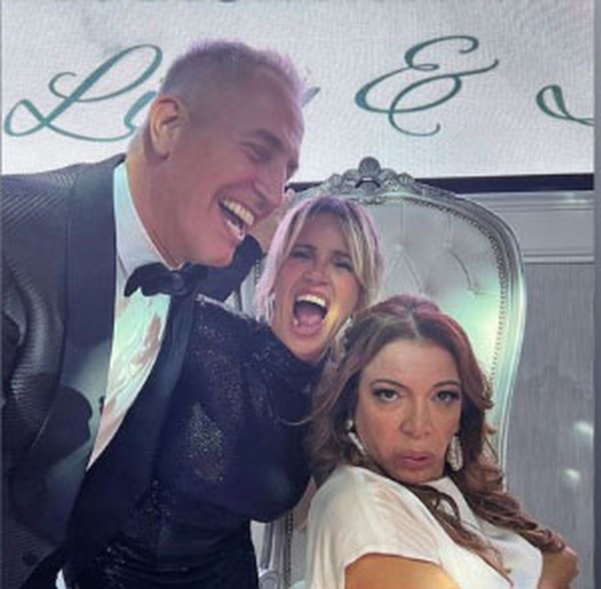 Marley, Peña y Lizy. Muy divertidos.