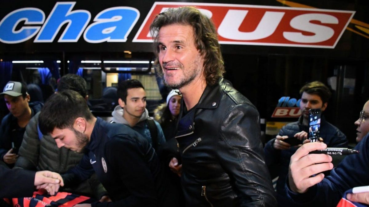 Rubén Insúa, DT de San Lorenzo que buscará ante Newell's su primera victoria en la Liga Profesional