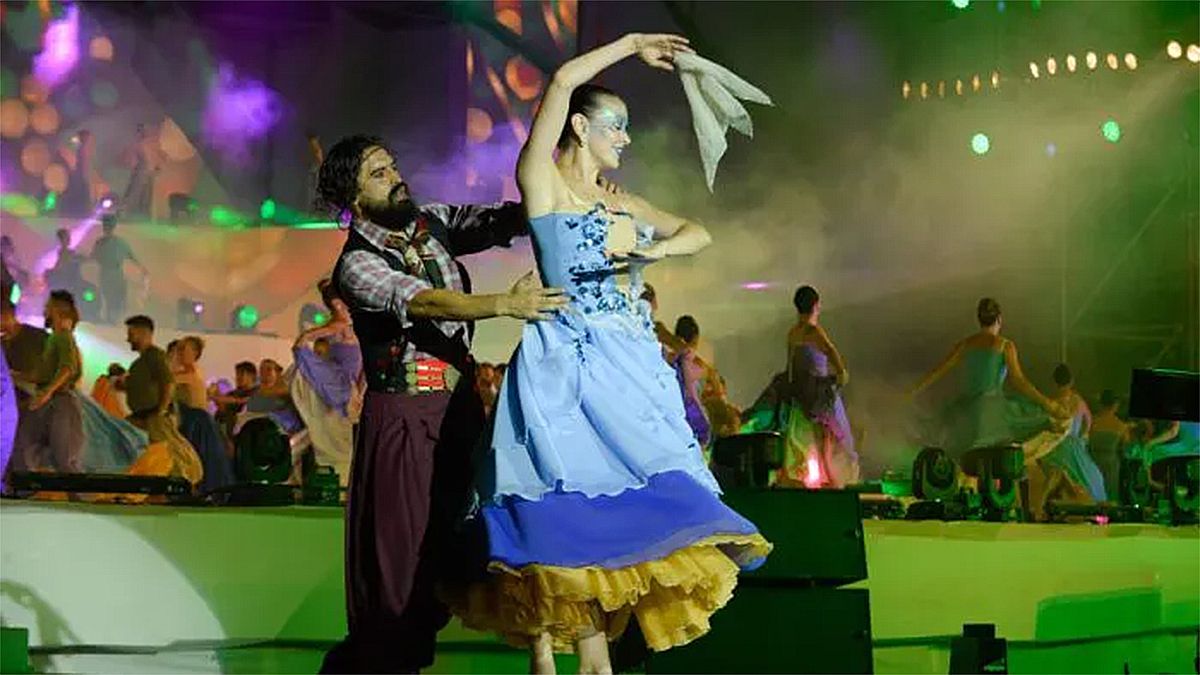 En caso de quedar seleccionado para la Vendimia se le comunicará al artista vía correo electrónico.