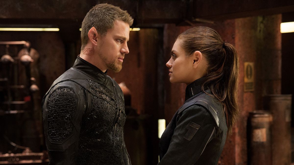 Channing Tatum es Caine Wise. Mila Kunis es Júpiter Jones. Imagen: Prime Video. Channing Tatum es Caine Wise. Mila Kunis es Júpiter Jones. Imagen: Prime Video.