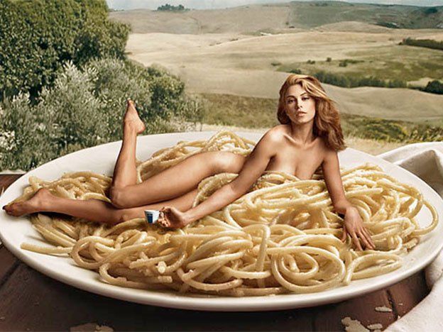 Mastaurant, un restaurant que sirve platillos preparados con semen y fluidos vaginales