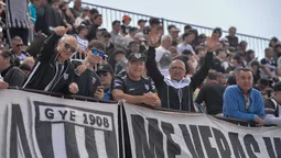 La gente de Lobo acompañó al equipo.